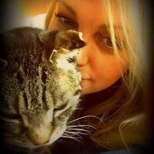 Meet your Posher, Sandy